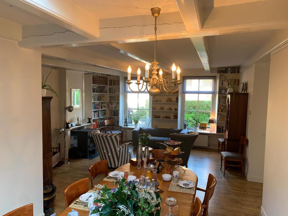 De Thuiskamer In Grou Als B&B Of Vakantiehuis Bagian luar foto