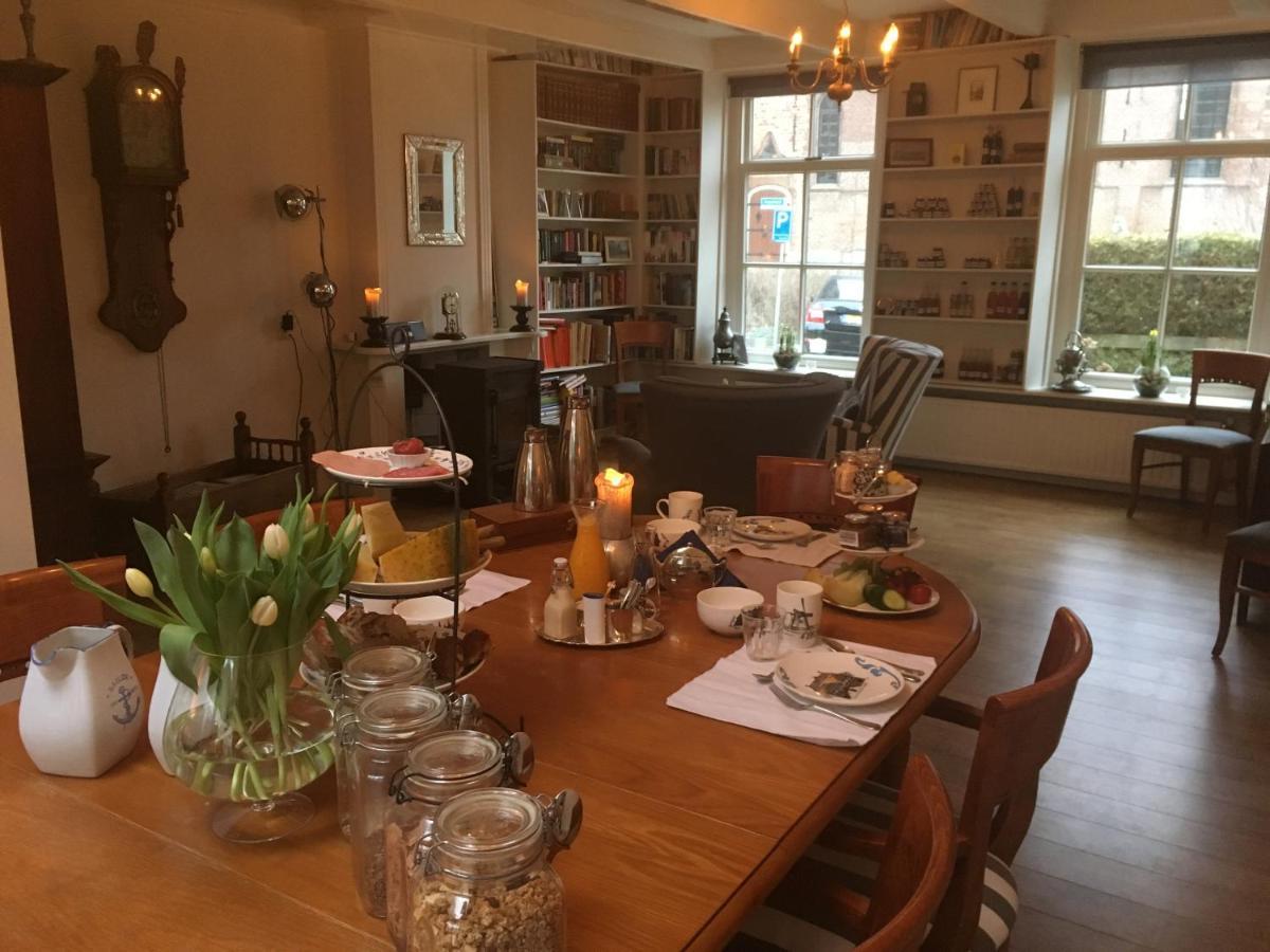 De Thuiskamer In Grou Als B&B Of Vakantiehuis Bagian luar foto